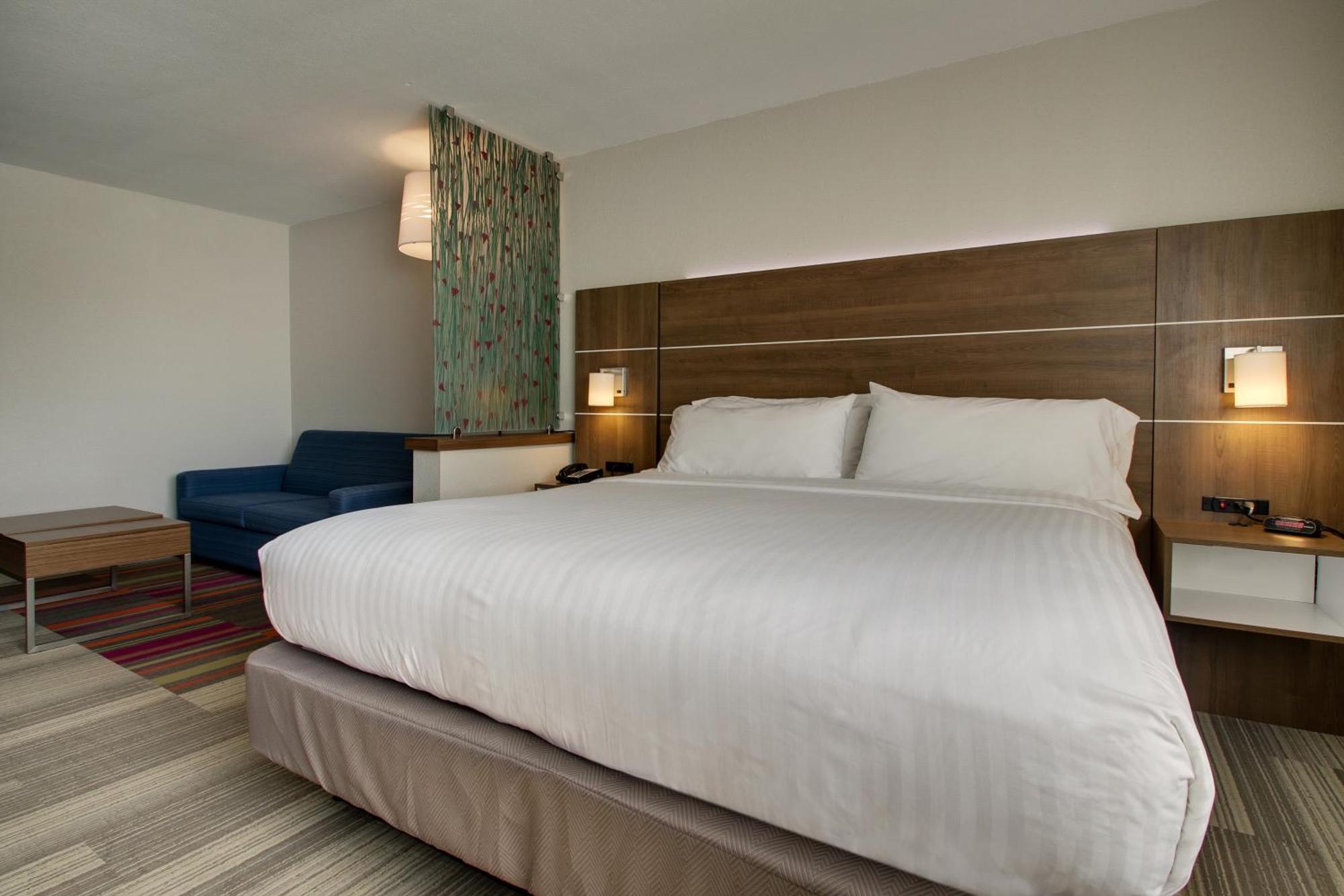 Holiday Inn Express & Suites Wapakoneta By Ihg Екстер'єр фото